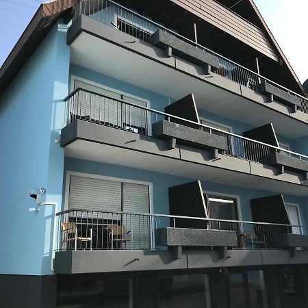 Eisberg Gaestehaus & De Luxe Appartements Friesenheim  Exterior foto